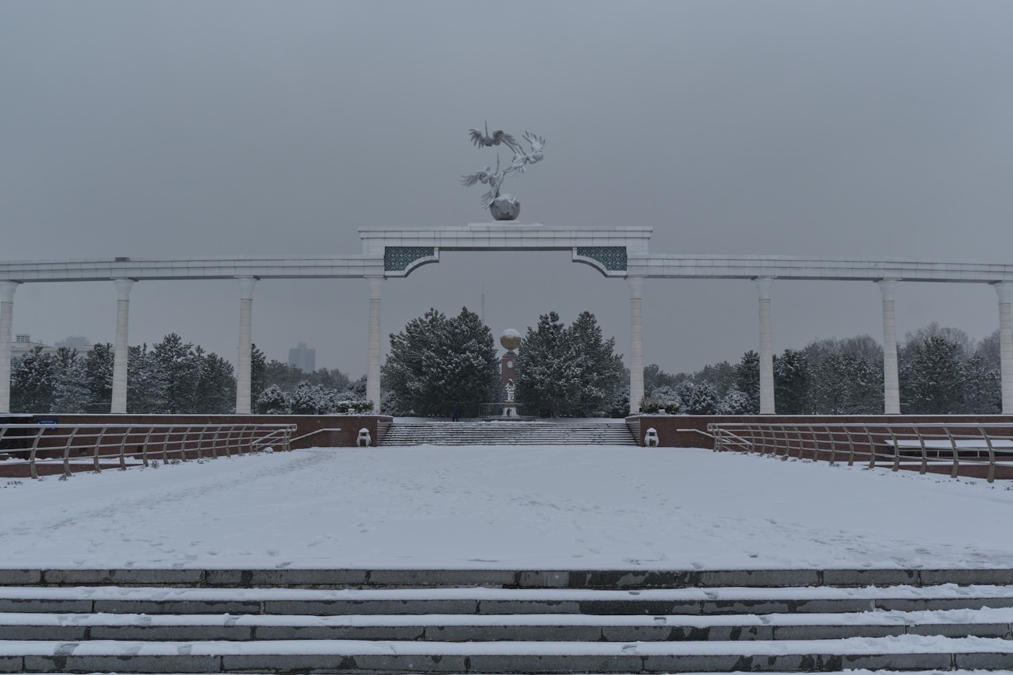 Wie Gartenpflege zu einem schönen Zuhause beiträgt